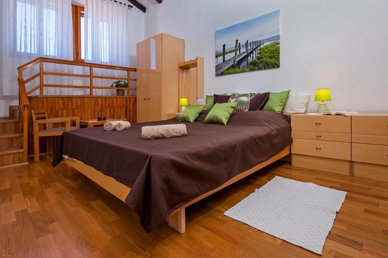 Rovigno Bella Sea View Apartment المظهر الخارجي الصورة